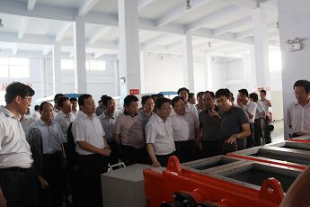 岱岳區(qū)黨政考察團(tuán)到我公司參觀指導(dǎo)